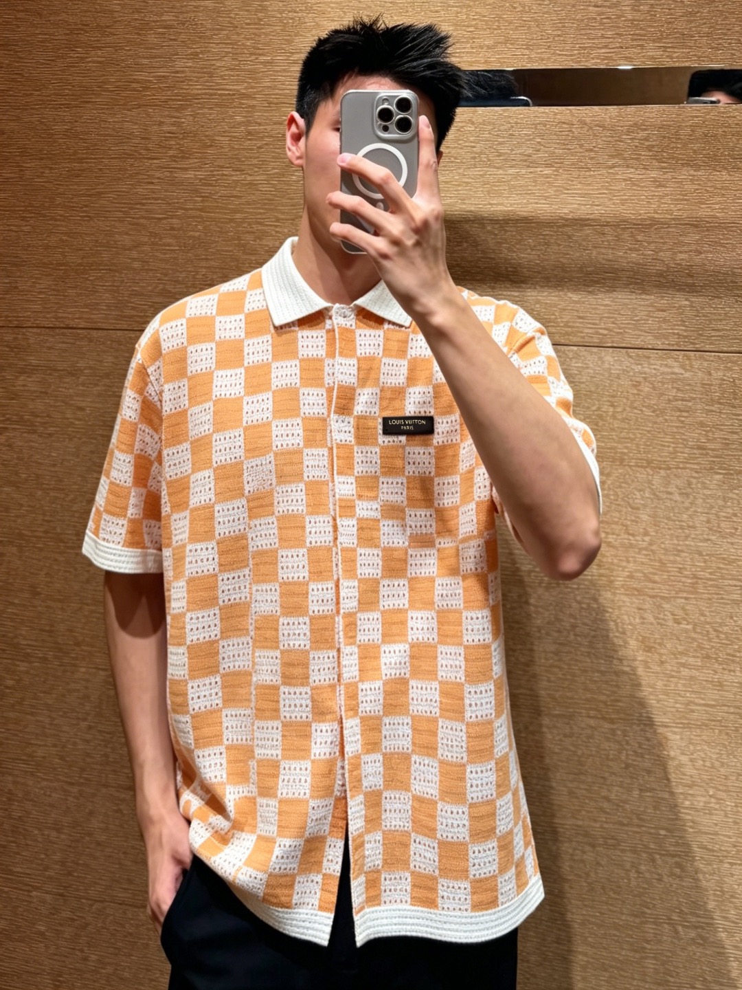 [홍콩명품.LOUIS VUITTON] 루이비통 2026 남성용 니트반팔 LV2945 PD 홍콩명품의류,구매대행,온라인명품
