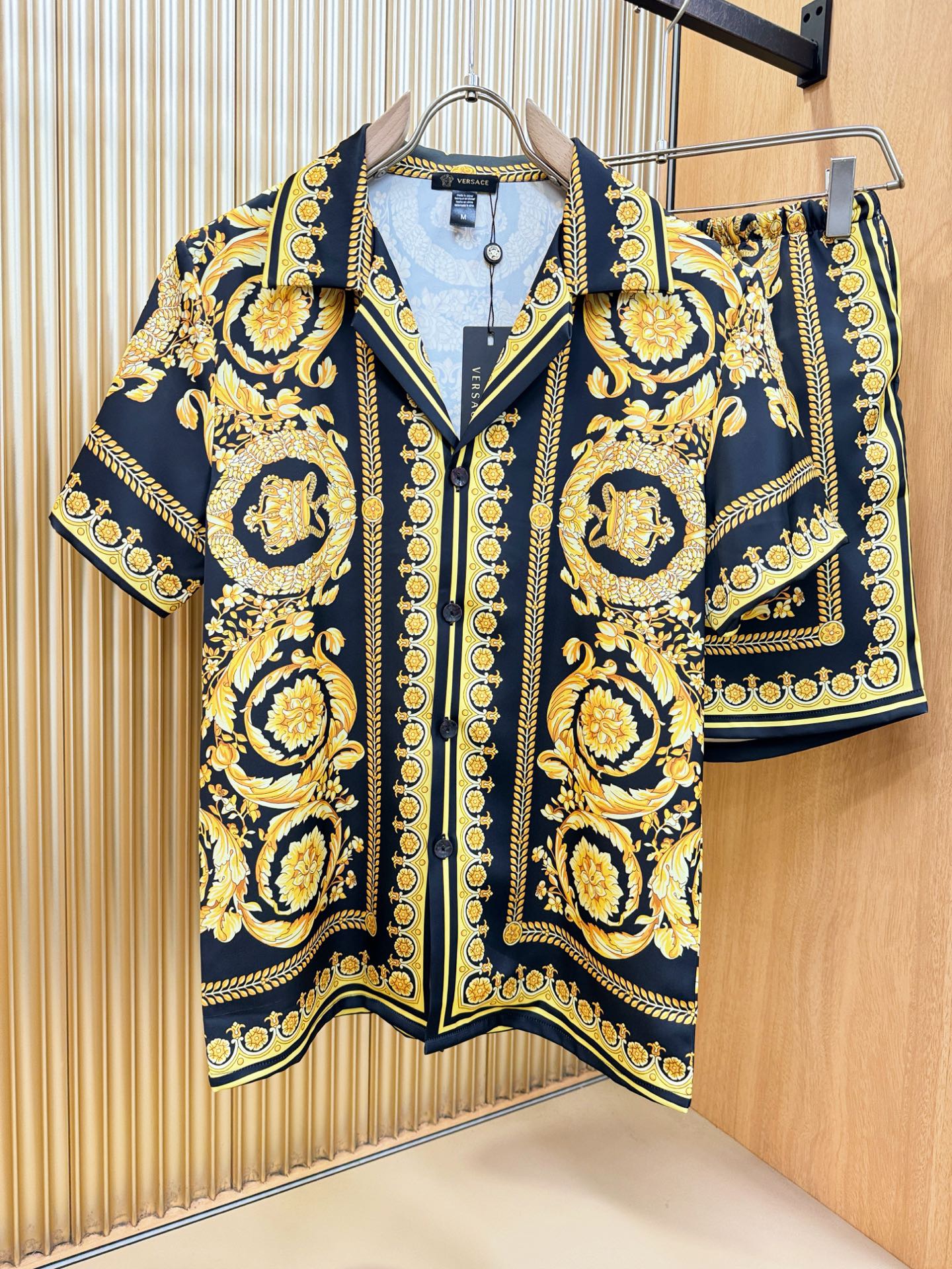[홍콩명품 VERSACE] 베르사체 2026 남성용 실크 반팔셔츠세트 VC290 PD 홍콩명품의류,구매대행,온라인명품