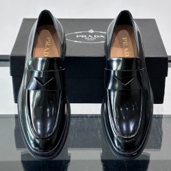 [홍콩명품.PRADA] 프라다 2026 남성용 로퍼 PD686 SH-E 홍콩명품의류,구매대행,온라인명품