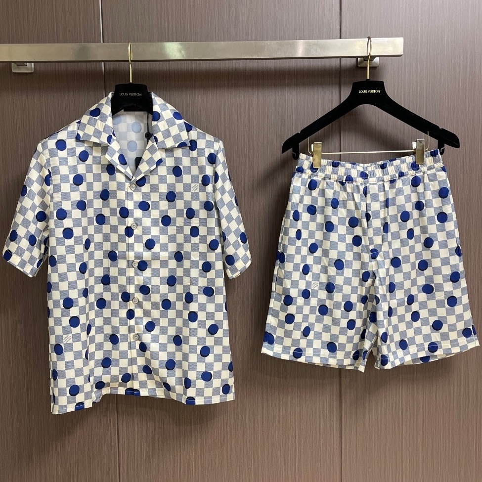 [홍콩명품.LOUIS VUITTON] 루이비통 2026 남성용 반팔셔츠세트 LV2956 PD 홍콩명품의류,구매대행,온라인명품