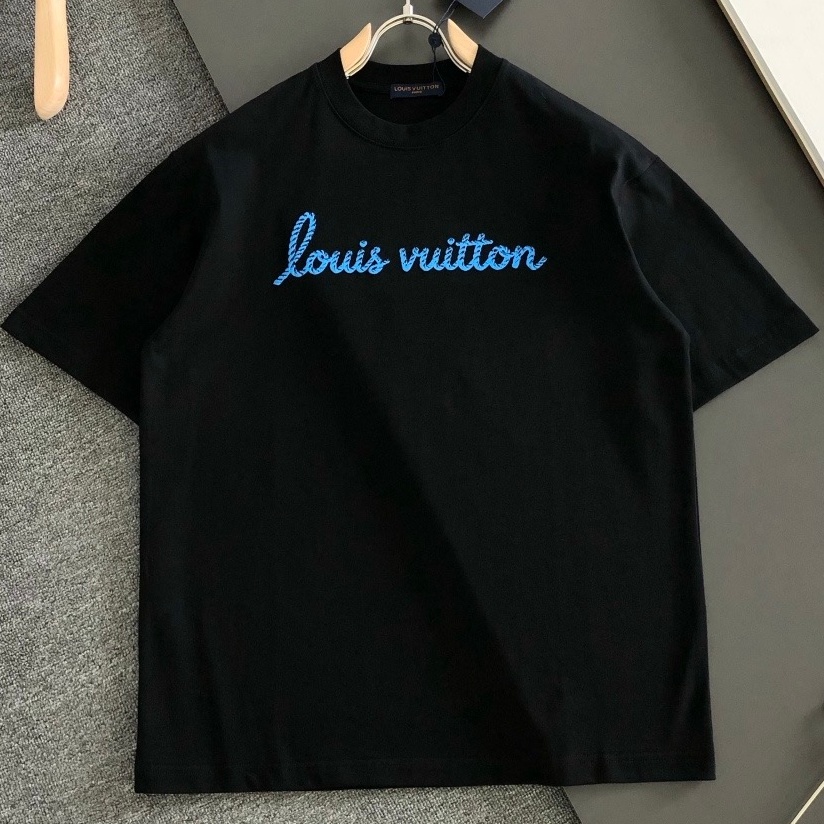 [홍콩명품.LOUIS VUITTON] 루이비통 2026 남성용 반팔 LV2972 PD 홍콩명품의류,구매대행,온라인명품