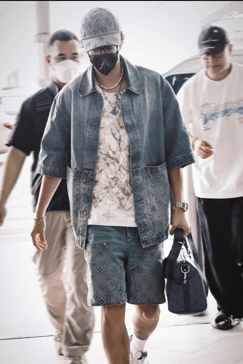 [홍콩명품.LOUIS VUITTON] 루이비통 2026 남성용 반팔세트 LV3049 HD 홍콩명품의류,구매대행,온라인명품
