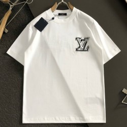 [홍콩명품.LOUIS VUITTON] 루이비통 2026 남성용 반팔 LV3055 PD 홍콩명품의류,구매대행,온라인명품