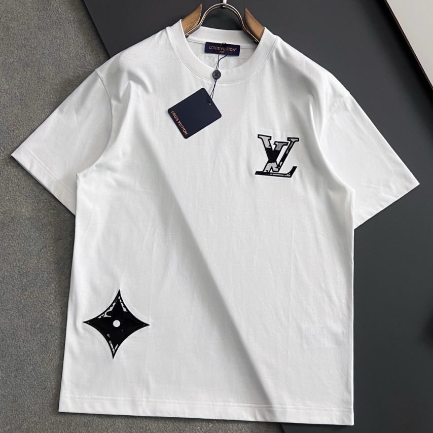 [홍콩명품.LOUIS VUITTON] 루이비통 2026 남성용 반팔 LV3071 PD 홍콩명품의류,구매대행,온라인명품