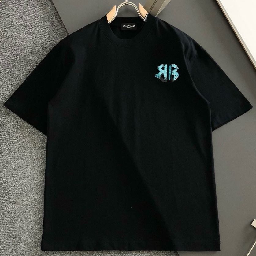 [홍콩명품.BALENCIAGA] 발렌시아가 2026 남성용 반팔 BL1432 PD 홍콩명품의류,구매대행,온라인명품