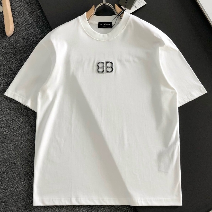 [홍콩명품.BALENCIAGA] 발렌시아가 2026 남성용 반팔 BL1441 PD 홍콩명품의류,구매대행,온라인명품