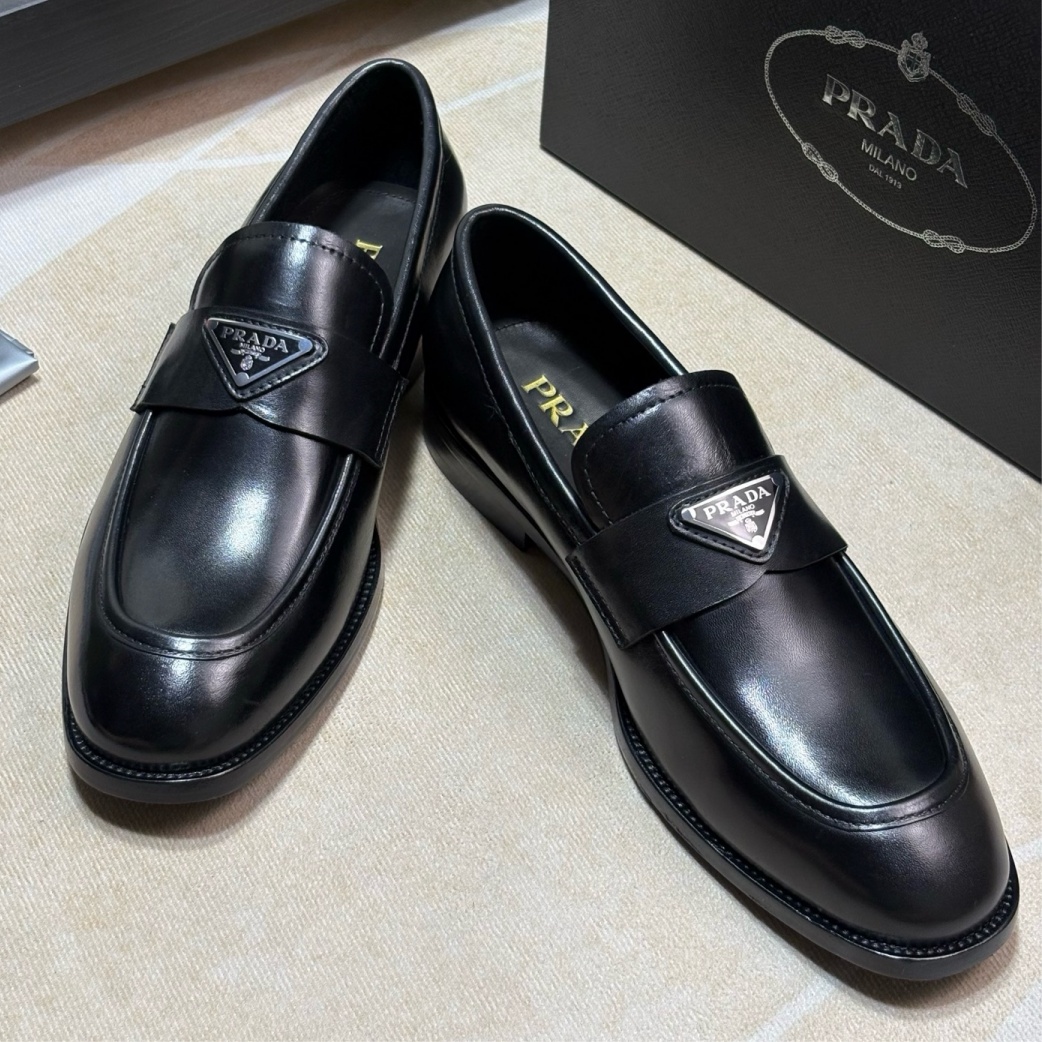 [홍콩명품.PRADA] 프라다 2026 남성용 로퍼 PD716 SH-E 홍콩명품의류,구매대행,온라인명품