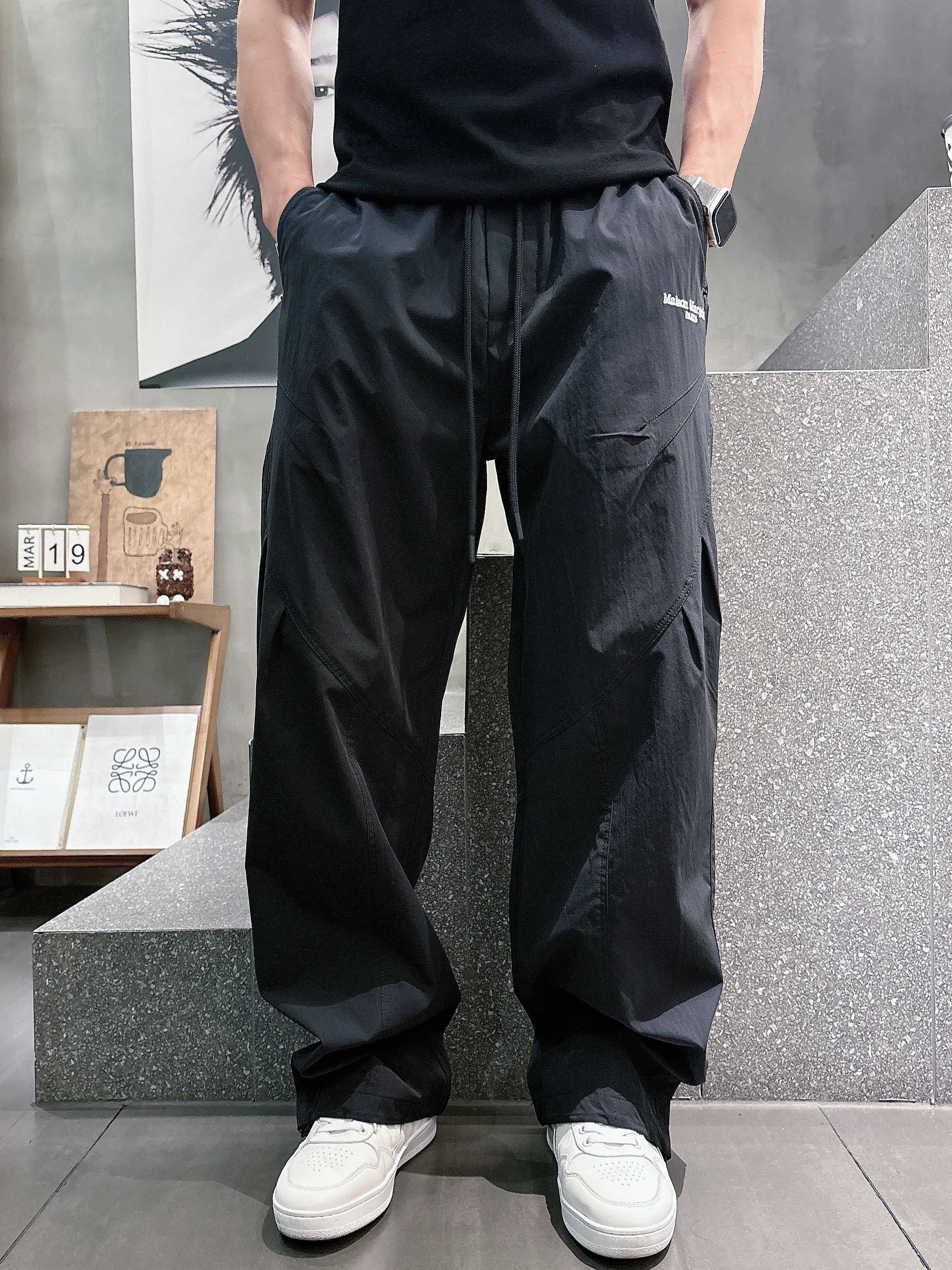 [홍콩명품.MAISON MARGIELA]메종마르지엘라 2026 남성용 바지 MM1066 HD 홍콩명품의류,구매대행,온라인명품