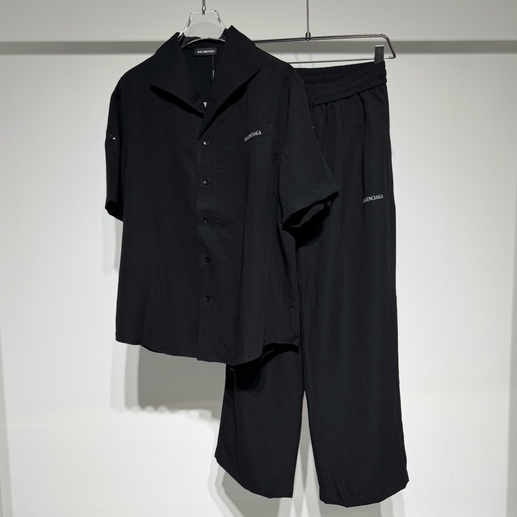 [홍콩명품.BALENCIAGA] 발렌시아가 2026 남성용 반팔셔츠세트 BL1451 PD 홍콩명품의류,구매대행,온라인명품