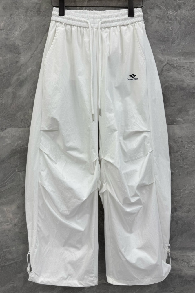 [홍콩명품.BALENCIAGA] 발렌시아가 2026 남성용 바지 BL1470 PD 홍콩명품의류,구매대행,온라인명품