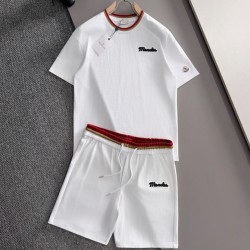 [홍콩명품.MONCLER] 몽클레어 2026 남성용 반팔세트 MQ1842 PD 홍콩명품의류,구매대행,온라인명품