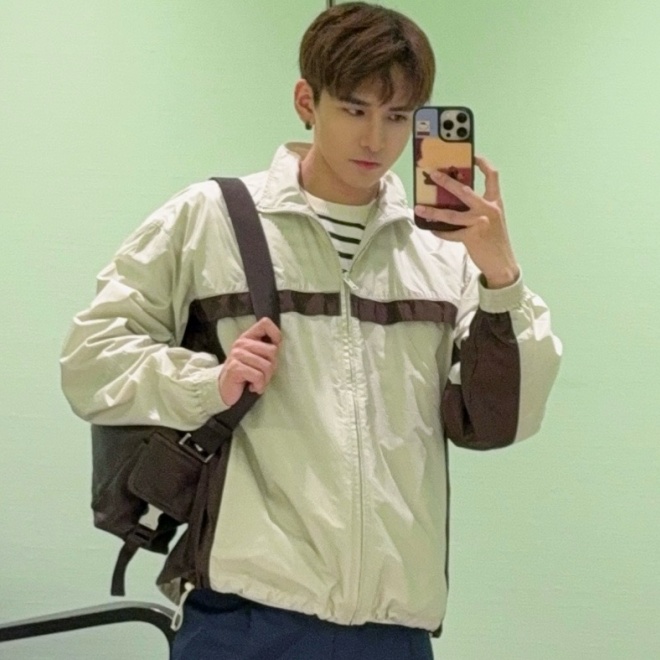 [홍콩명품.PRADA] 프라다 2026 남성용 자켓 PD2100 PD 홍콩명품의류,구매대행,온라인명품