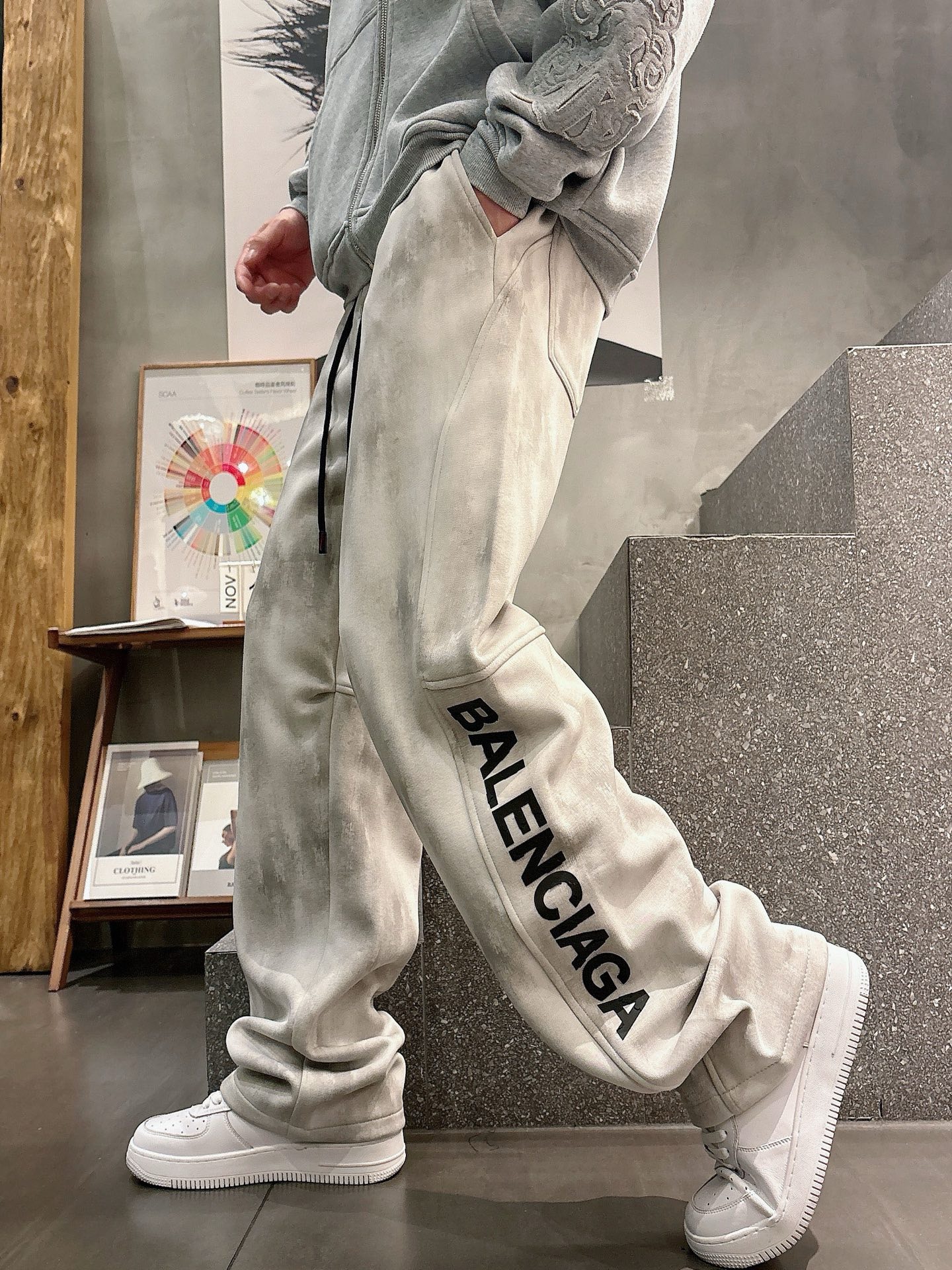 [홍콩명품.BALENCIAGA] 발렌시아가 2026 남성용 추리닝바지 BL1500 PD 홍콩명품의류,구매대행,온라인명품