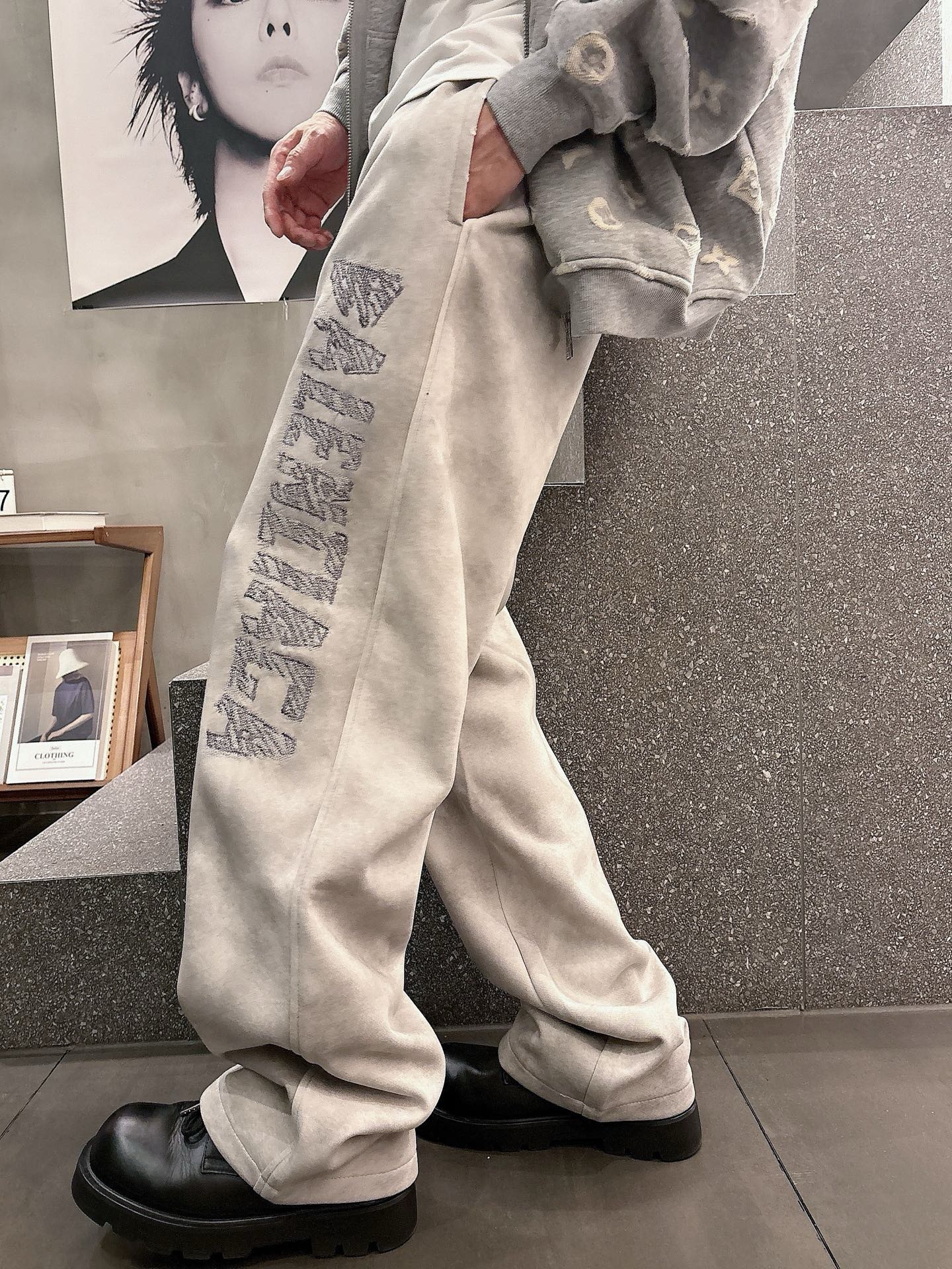 [홍콩명품.BALENCIAGA] 발렌시아가 2026 남성용 추리닝바지 BL1508 PD 홍콩명품의류,구매대행,온라인명품