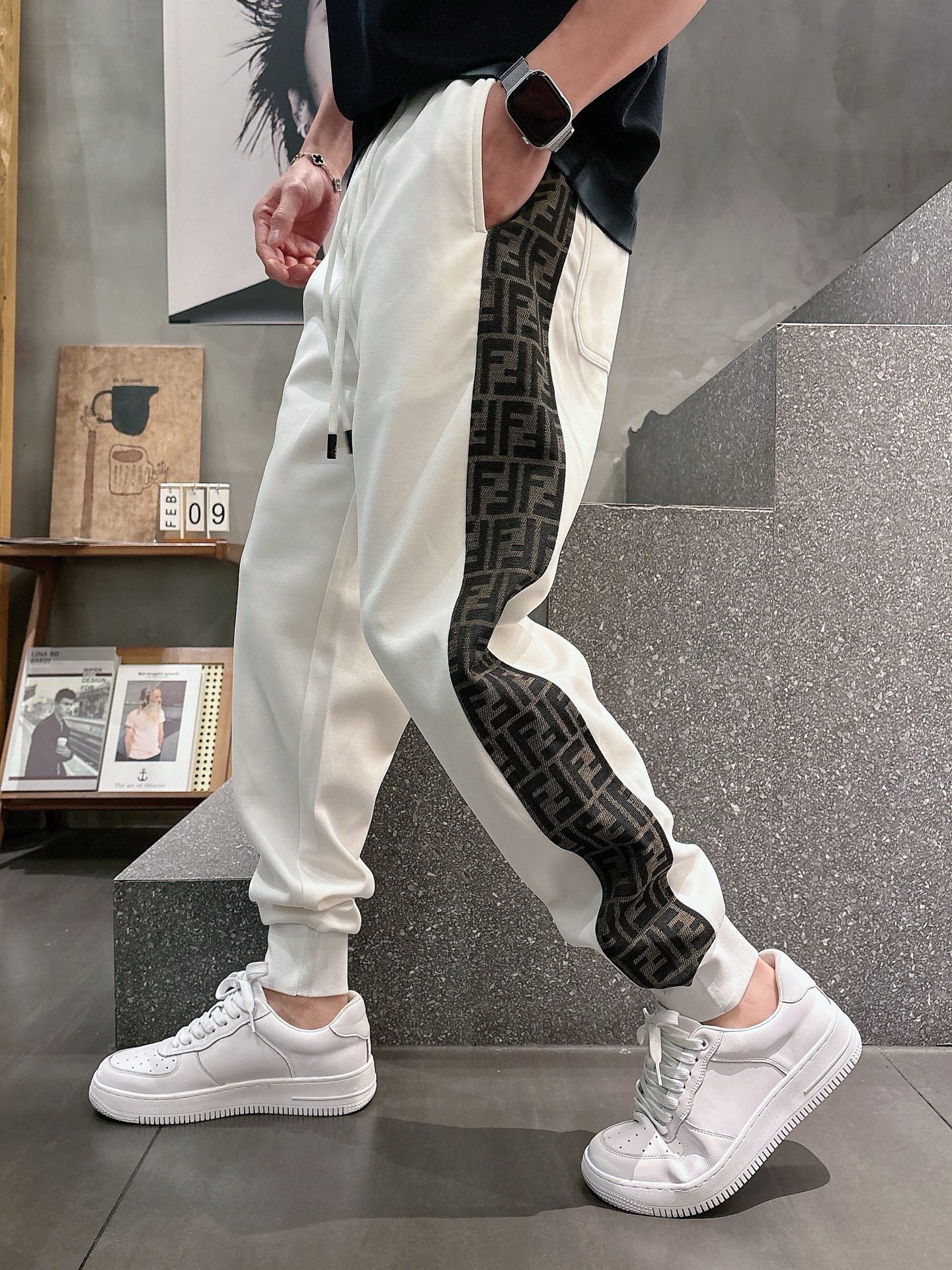 [홍콩명품,FENDI] 펜디 2026 남성용 추리닝바지 FD868 PD 홍콩명품의류,구매대행,온라인명품