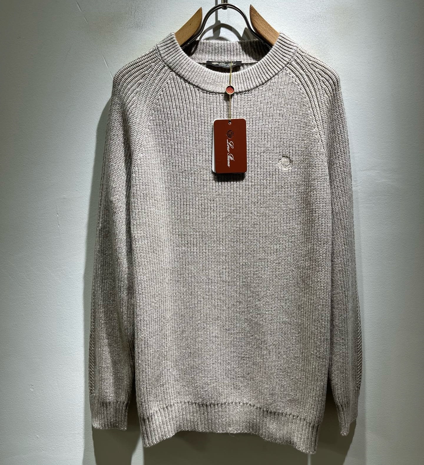 [홍콩명품.loro piana] 로로피아나 2026 남성용 니트풀오버 LP1555 HD  홍콩명품의류,구매대행,온라인명품