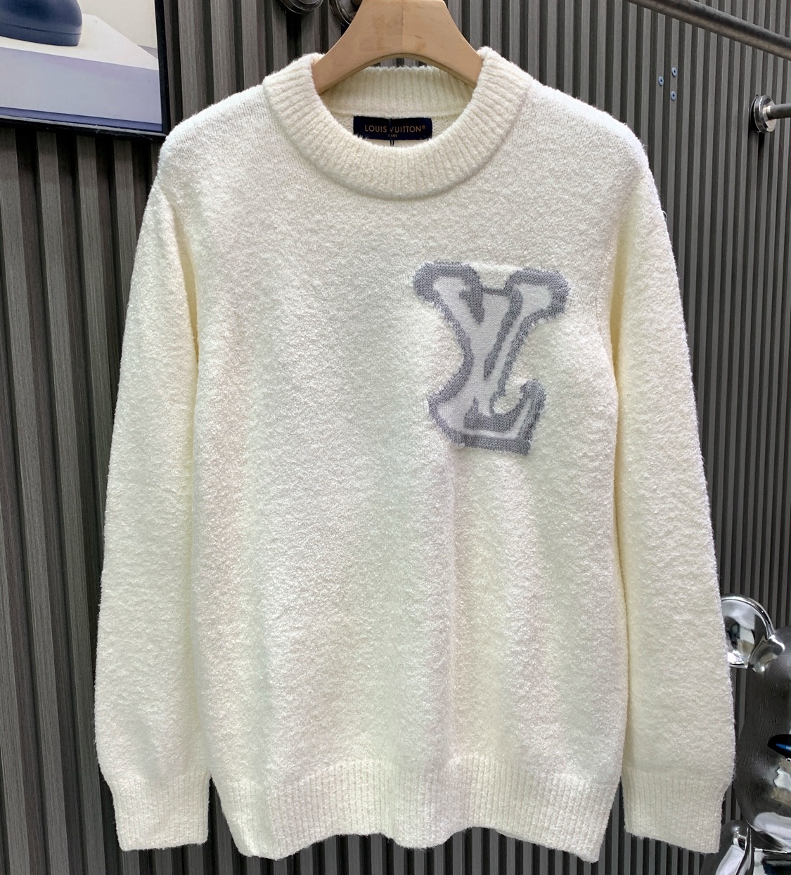 [홍콩명품.LOUIS VUITTON] 루이비통 2026 남성용 니트 풀오버 LV3769 PD 홍콩명품의류,구매대행,온라인명품