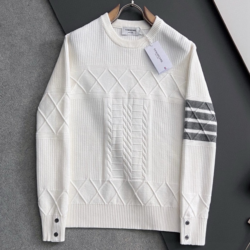 [홍콩명품.THOM BROWNE ] 톰 브라운 2026 남성용 니트풀오버 TB1546 PD 홍콩명품의류,구매대행,온라인명품
