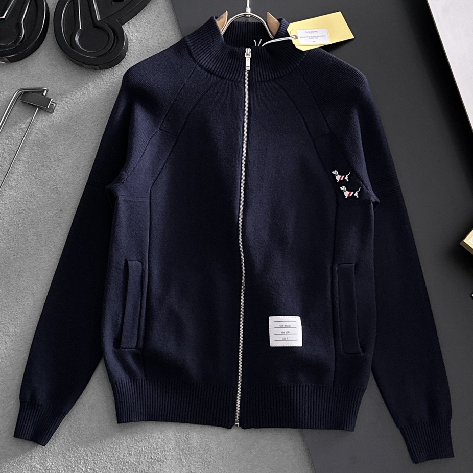 [홍콩명품.THOM BROWNE ] 톰 브라운 2026 남성용 니트가디건자켓 TB1580 PD 홍콩명품의류,구매대행,온라인명품