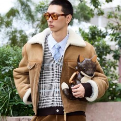 [홍콩명품.LOUIS VUITTON] 루이비통 2026 남성용  모피일체 가죽자켓 LV3916 HD 홍콩명품의류,구매대행,온라인명품