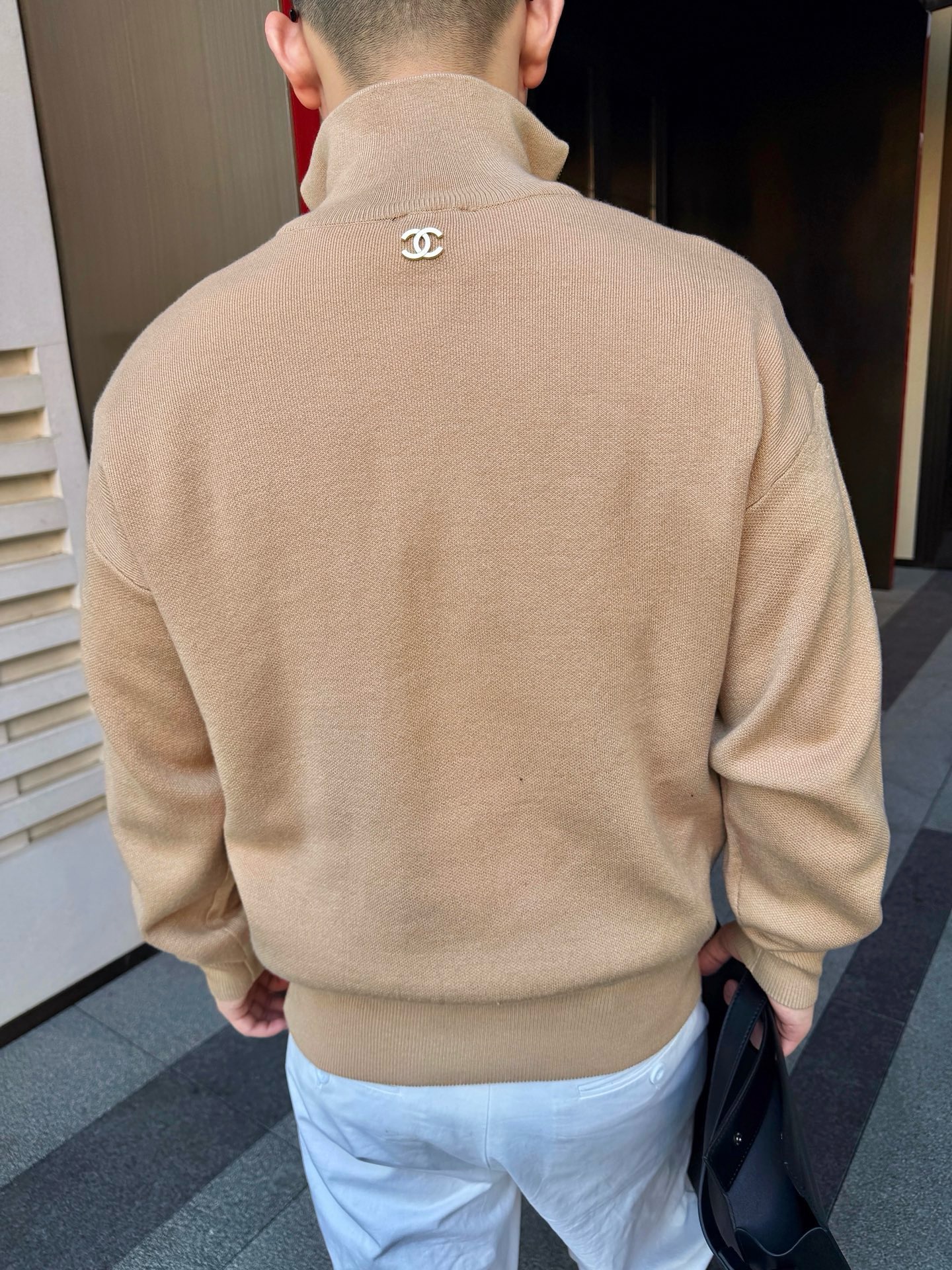 [홍콩명품.CHANEL] 샤넬 2026 남성용 울혼방 풀오버 CH033 HD 홍콩명품의류,구매대행,온라인명품